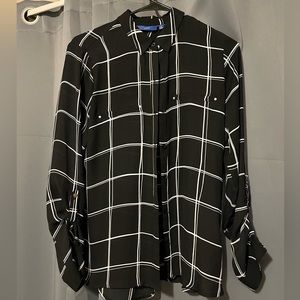 Apt. 9 Pattern Top. 3/4 sleeve.